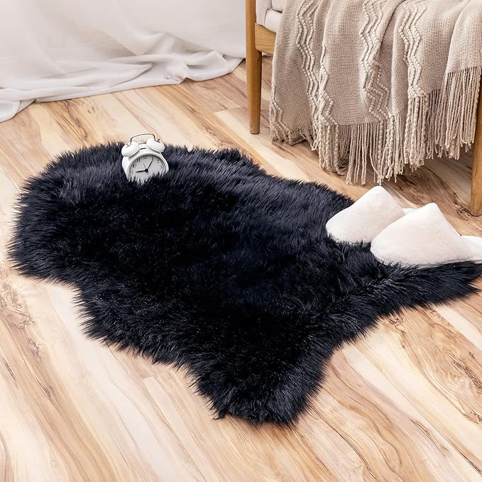 MIULEE Fluffy Area Rug 2x3 ft Faux Fur Sheepskin Rug - Image 3