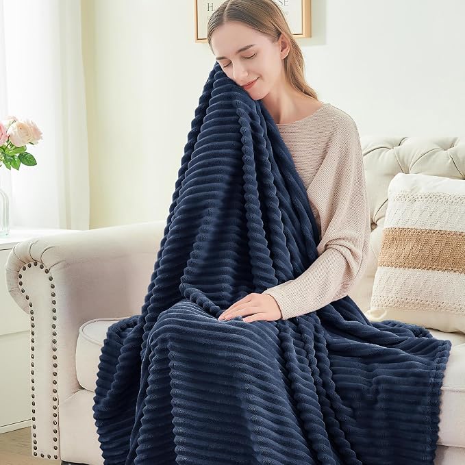 BEDELITE 3D Ribbed Navy Blue Fleece Throw Blanket - Image 4