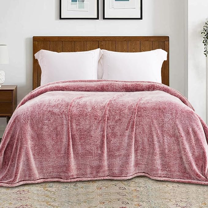 Exclusivo Mezcla Plush Fuzzy Fleece Bed Blanket King Size, Super Soft, Fluffy and Warm Blankets, Suitable for All Seasons (Mixed Deep Red, 90x104 Inches)