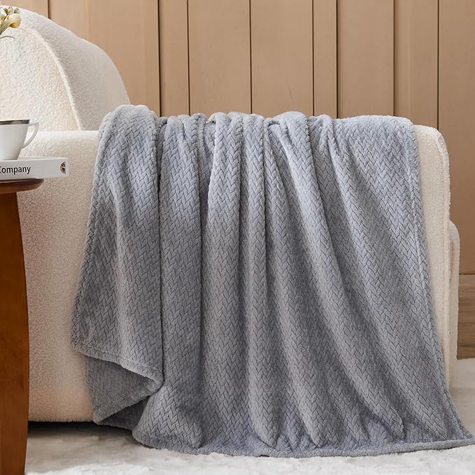 NEWCOSPLAY Super Soft Queen Blanket Grey Premium Silky Flannel Fleece Leaves Pattern Lightweight Bed Blanket All Season Use (Grey, Queen(90"x90"))
