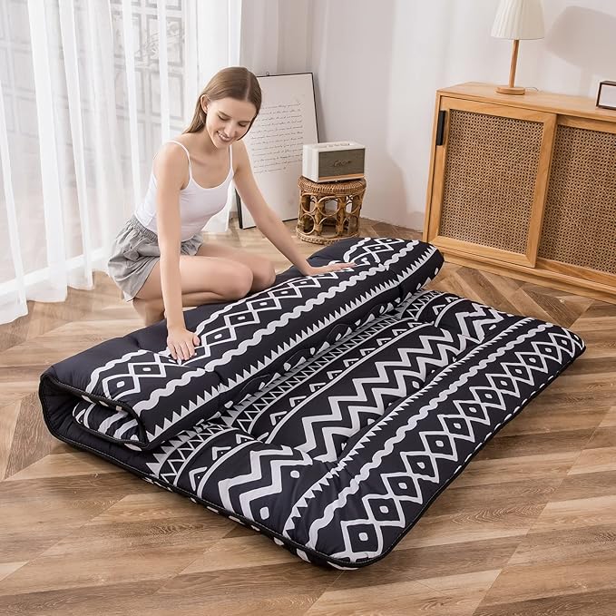 MAXYOYO Japanese Floor Futon Mattress - Thicken Sleeping Pad, Roll Up Floor Lounger Bed, Camping and Guest Room Pad, Thick Soft and Comfortable, Black Stripe, Queen Size