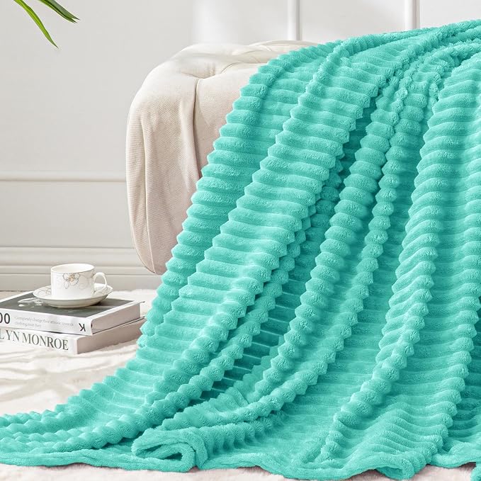 BEDELITE 3D Ribbed Jacquard Aqua Fleece Twin Blanket - Image 7