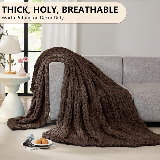 L'AGRATY Chunky Knit Throw Blanket - Image 6