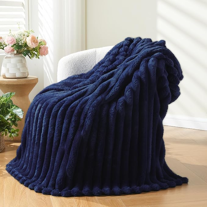 NEWCOSPLAY Fleece Ribbed Cozy Twin Blanket by NEWCOSPLAY