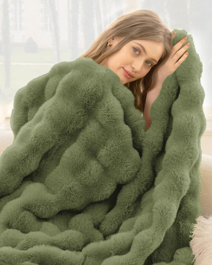 Ultra Soft Cozy Faux Fur Throw Blanket, Fuzzy Plush Thick Bubble Blanket - Image 8
