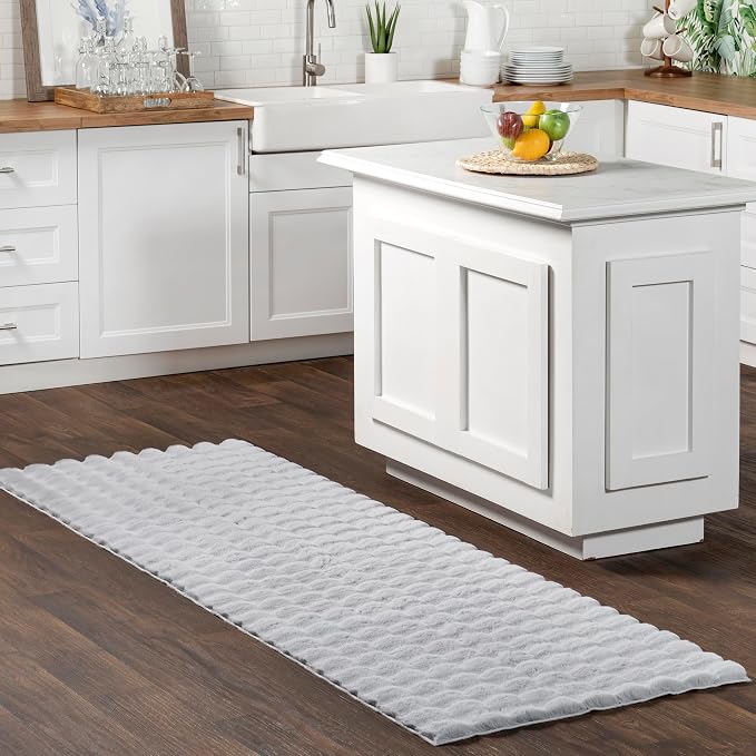 nuLOOM Jeni Silver Checkered Washable Runner Rug by nuLOOM