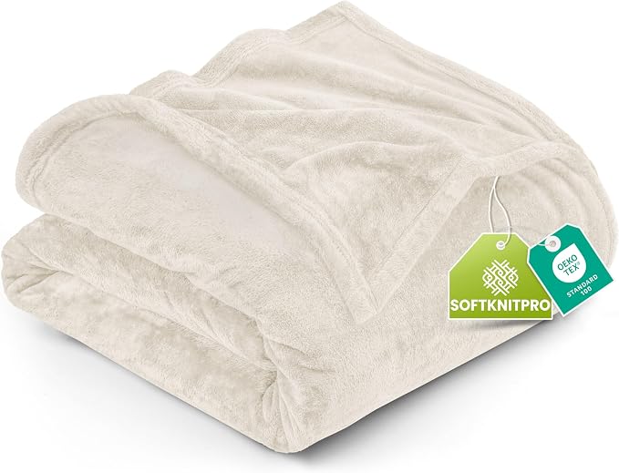 Utopia Bedding Ultra Soft Fleece Bed Blanket Queen Size Linen | Microfiber by UTOPIABEDDING