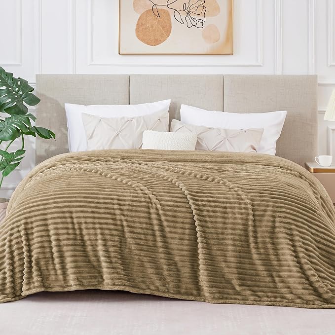 BEDELITE 3D Ribbed Jacquard Brown King Size Blankets - Image 8