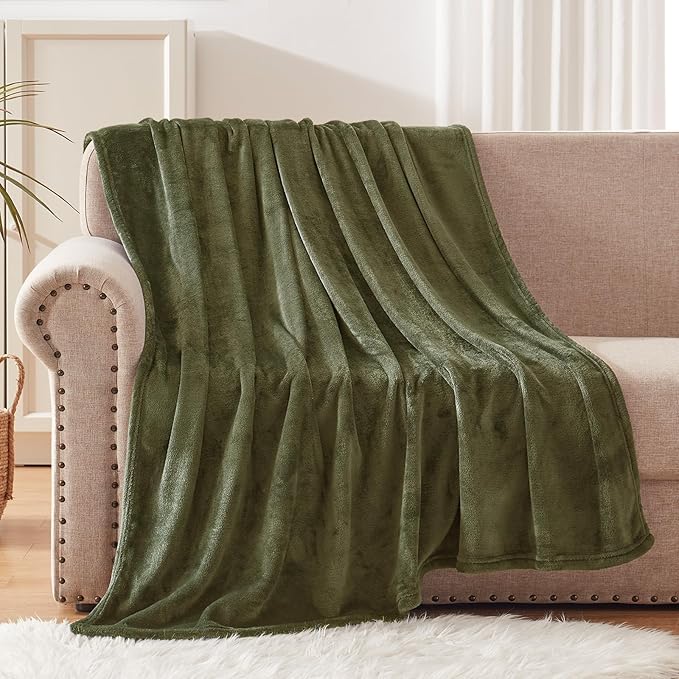 Exclusivo Mezcla Fleece Throw Blanket for Couch, Sofa, 300GSM Super Soft and Warm Blankets, Olive Green Throw All Season Use, Cozy, Plush, Lightweight, 50x60 Inches