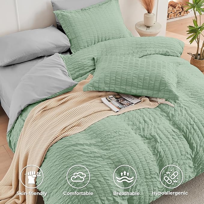 HYMOKEGE Sage Green/Light Grey California King Comforter Set Seersucker 7 Pieces, All Season Luxury Bed in a Bag for Bedroom, Bedding Set with Comforter, Sheets, Pillowcases & Shams