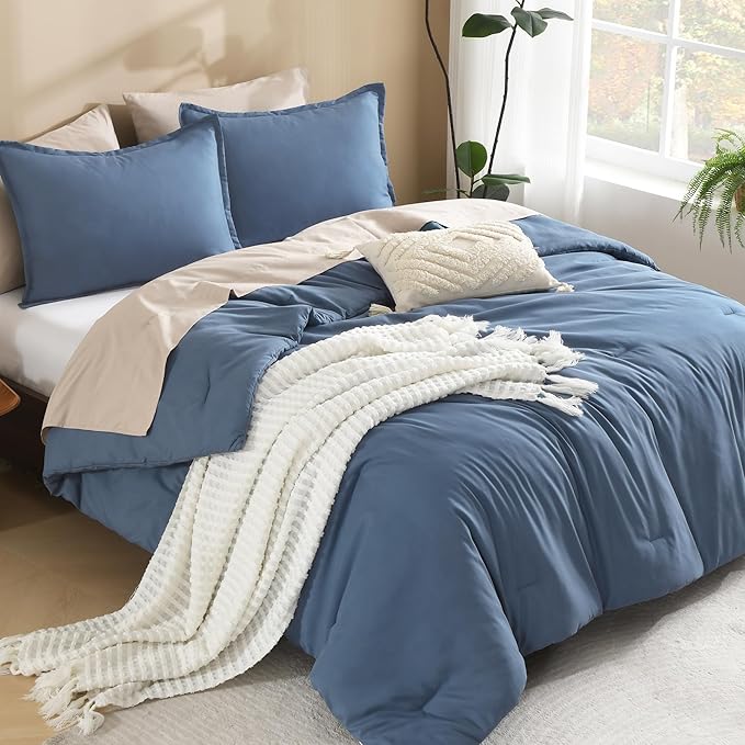 Litanika Haze Blue Twin/Twin XL Comforter Set, 2 Pieces Lightweight Solid Bedding Set, All Season Fluffy Bed Set (66x90In Comforter & 1 Pillowcase)