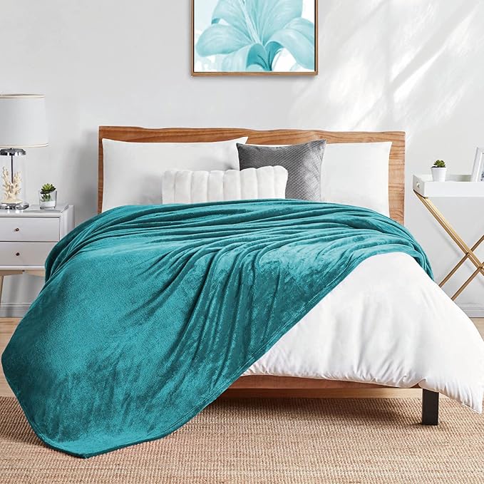Walensee Fleece Blanket Plush Throw Fuzzy Lightweight (Throw Size 50x60 Teal) Super Soft Microfiber Flannel Blankets for Couch, Bed, Sofa Ultra Luxurious Warm and Cozy for All Seasons