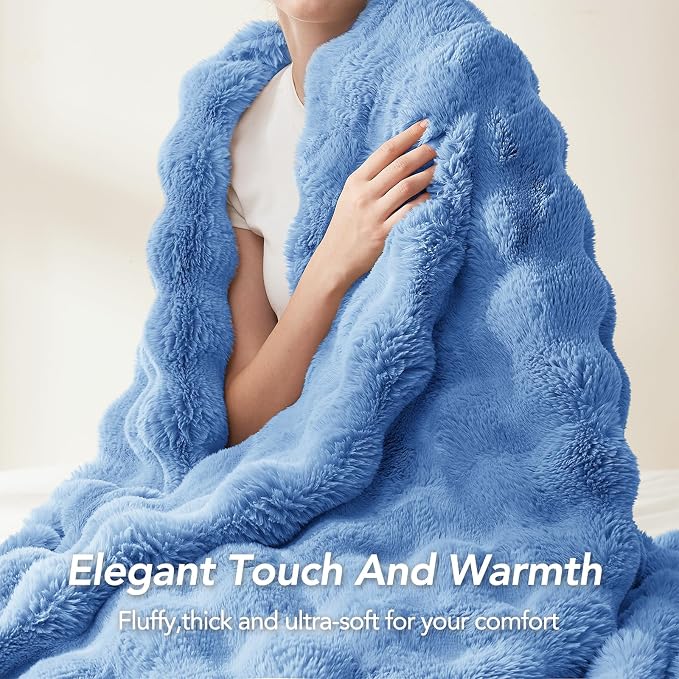 L'AGRATY Faux Rabbit Fur Throw Blanket - Image 6