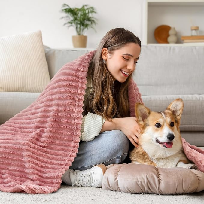 BEDELITE 3D Ribbed Jacquard Pink Fleece Throw Blanket - Image 7