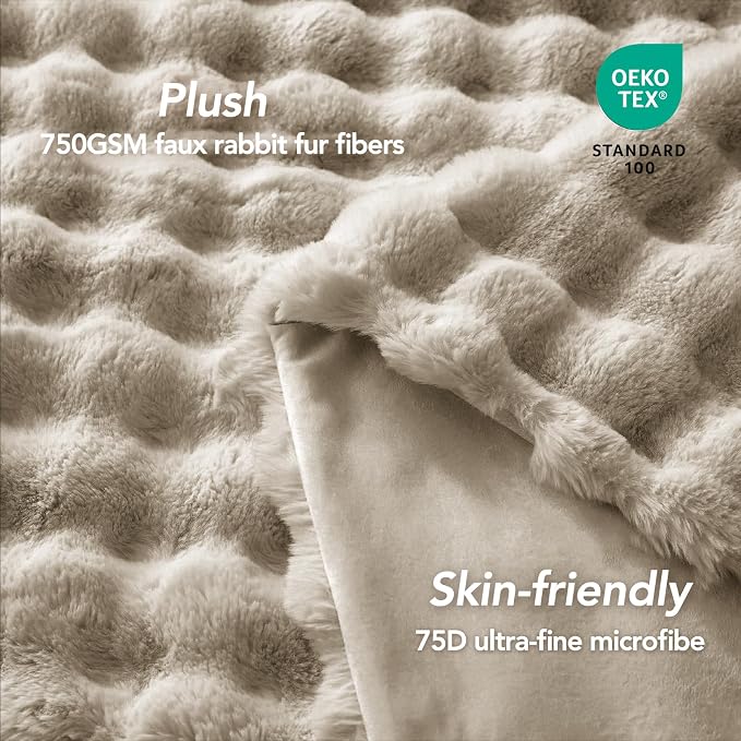 L'AGRATY Faux Rabbit Fur Throw Blanket - Image 4