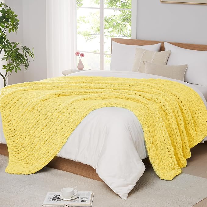 L'AGRATY Chunky Knit Throw Blanket - Image 9