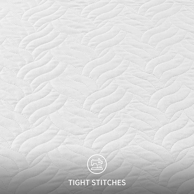 Love's cabin Twin Quilt Set White Bedspreads - Soft Bed Summer Lightweight Bedspread Comforter - Modern Style Wave Pattern Coverlet for All Season - 2 Pieces (1 Quilt, 1 Pillow Sham)