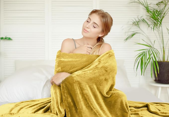 Utopia Bedding Ultra Soft Fleece Bed Blanket Twin Size Gold | Microfiber Plush - Image 4