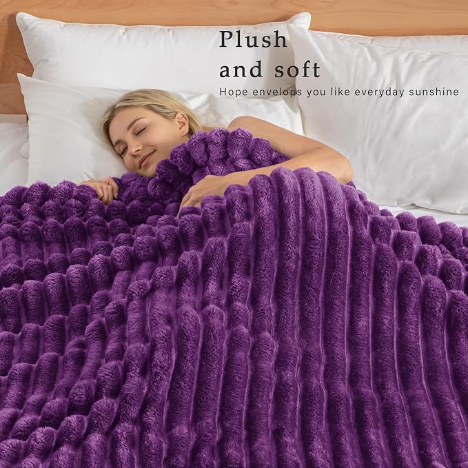 Exclusivo Mezcla Striped Twin Size Fleece Blanket - Image 2