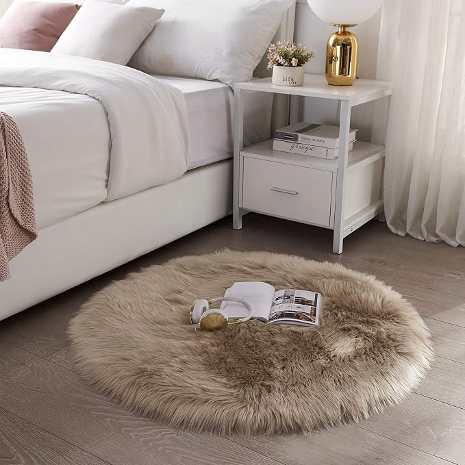 SERISSA 3x3 Fluffy Beige Round Faux Fur Area Rug - Image 4