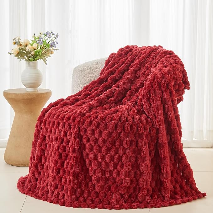 NEWCOSPLAY Fleece Clouds Cozy Twin Blanket - Image 4