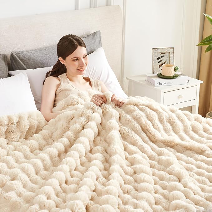 60x80 Inches Ultra-Soft Fuzzy Faux Fur Plush Twin Size Blanket by Serenhom