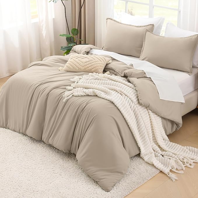 Litanika Oversized King Comforters Khaki Super King Size, 3 Pieces Lightweight Solid Bedding Comforter Set, All Season Fluffy Bed Set (120x120In Comforter & 2 Pillowcases)
