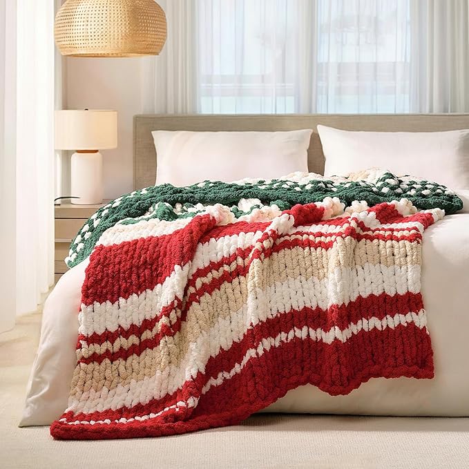 L'AGRATY Chunky Knit Throw Blanket by LAGRATY