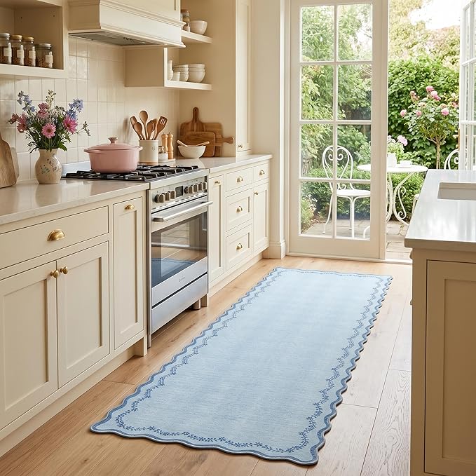 GarveeHome 2.5x8 Scalloped Washable Runner Rug Non Slip Hallway Kitchen Rug | by GarveeHome