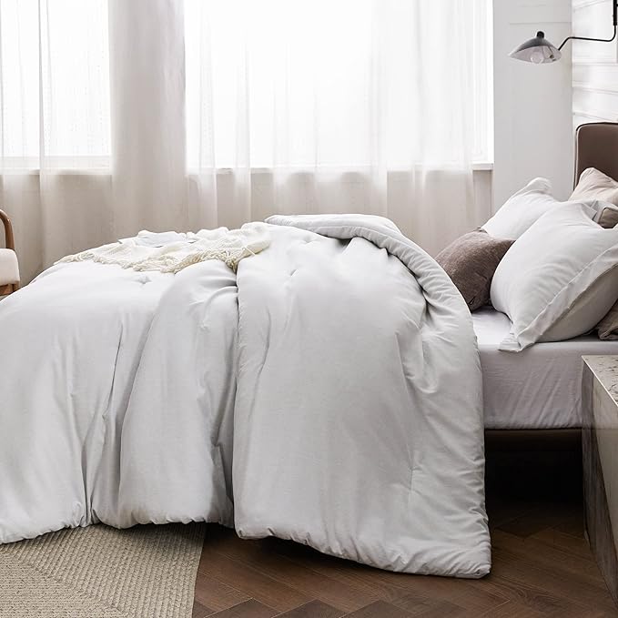 Bedsure Super King Comforter Set - Grayish White Soft Bedding for All Seasons, Cationic Dyed Bed Set, 3 Pieces, 1 Super King Size Comforter (120"x120") and 2 Pillow Shams (20"x36"+2")