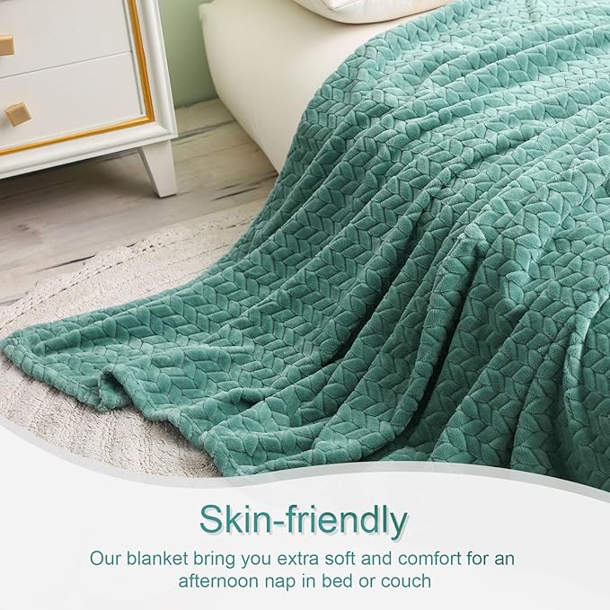 Exclusivo Mezcla Fleece Twin Size Blanket for Bed, 90x66 Inches Soft Cozy Jacquard Flannel Blankets, Lightweight Fuzzy Plush Warm for Winter, Celadon
