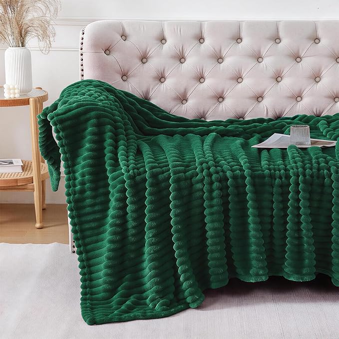 Christmas Green Throw Blanket for Couch Sofa 60"x80" Striped Design | Fleece - Image 2