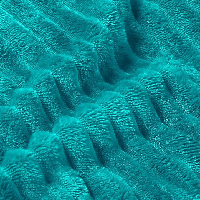 BEDELITE 3D Ribbed Ocean Blue Fleece Throw Blanket - Image 5