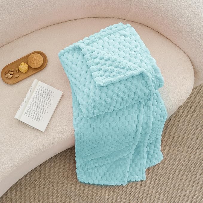 BEDELITE Cloud Blue Throw Blanket - Image 6