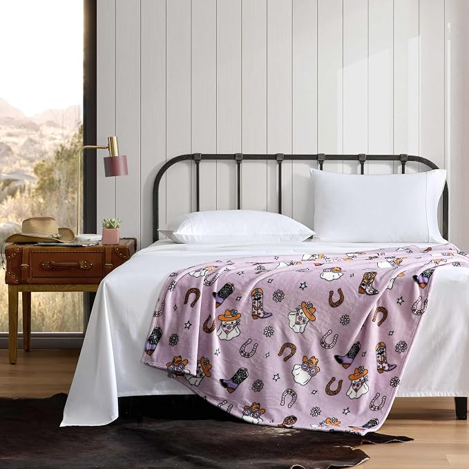 Wrangler - Throw Blanket, 50 x 70, Ultra-Soft Printed Plush Blanket - Image 2