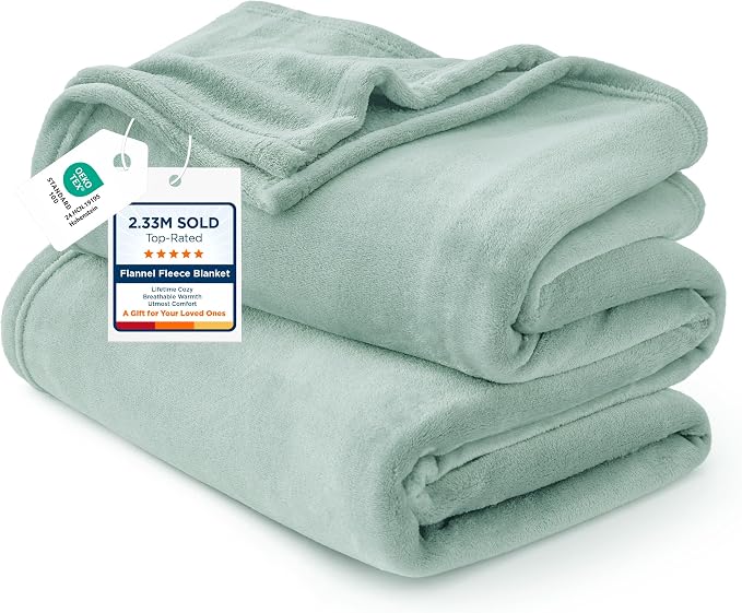 Bedsure GentleSoft Fleece Bed Blankets Full Size Sage Green by Unknown