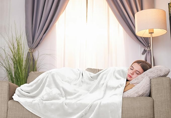 Utopia Bedding Fleece Blanket Throw Size White 300GSM Luxury Anti-Static Fuzzy Soft Microfiber Blanket for Couch, Sofa and Bed (60x50 Inch)