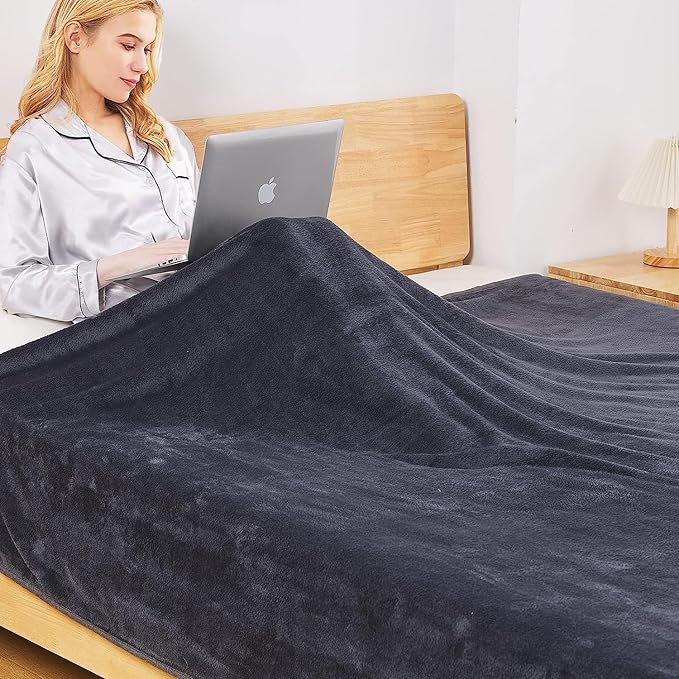 Fleece Blanket Queen Size for All Season 350GSM - Premium Lightweight Anti-Static Throw for Queen/Full Size Bed Extra Soft Brush Fabric Warm Sofa Thermal Blanket 90" x 90"(Dark Gray Queen)