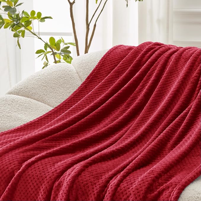 Exclusivo Mezcla Soft Waffle Fleece Bed Blanket King Size, Deep Red | - Image 5