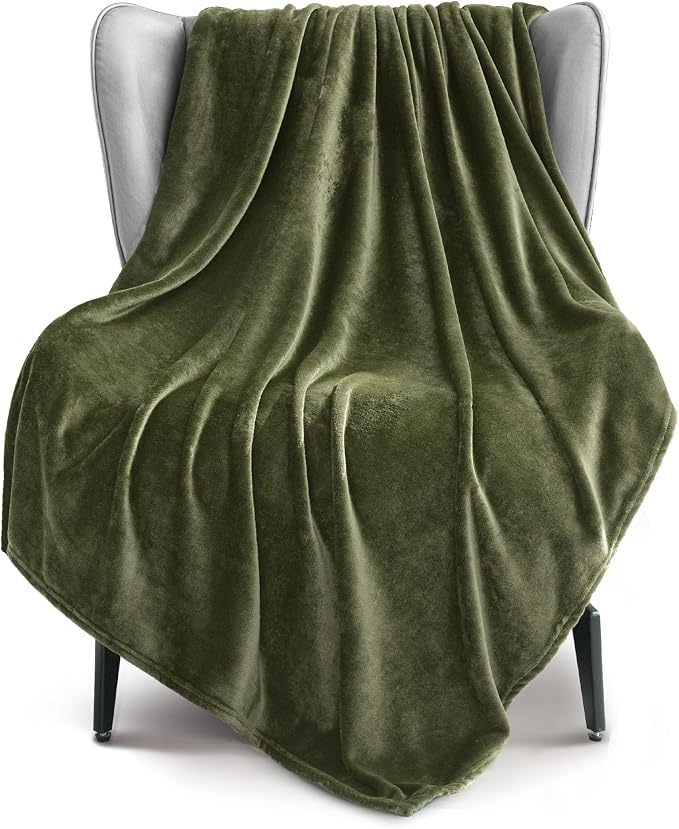 Exclusivo Mezcla Soft Fleece Throw Blanket by ExclusivoMezcla