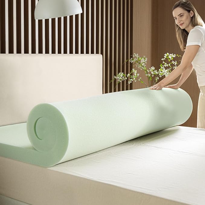 ZINUS 4 Inch Green Tea Memory Foam Mattress Topper, Smaller, More Convenient WonderBox Packaging, Pressure-Relieving Layers, CertiPUR-US Certified, Short Queen