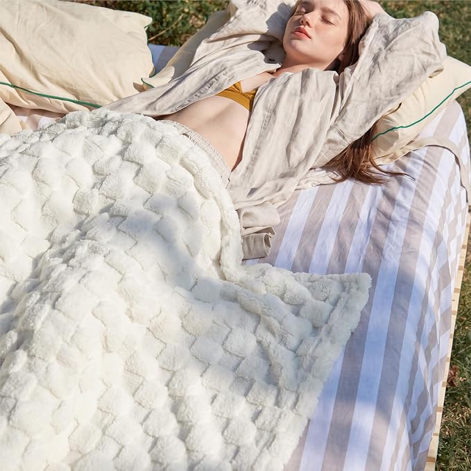 Bedsure GentleSoft Twin Blanket - Image 9