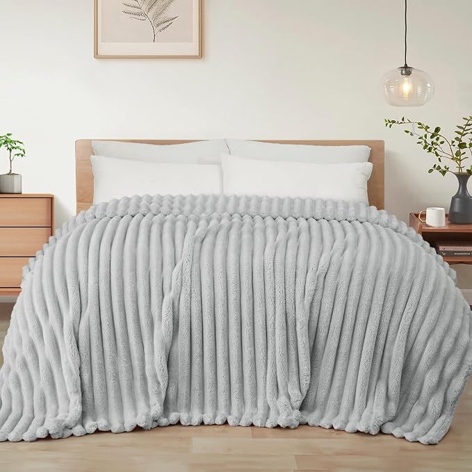 Exclusivo Mezcla Striped California King Size Fleece Blanket by ExclusivoMezcla