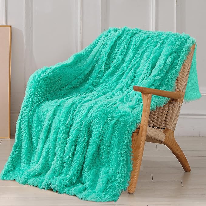 Tuddrom Decorative Extra Soft Faux Fur Throw Blanket 50"x60",Solid Reversible Fuzzy Lightweight Long Hair Shaggy Blanket,Fluffy Cozy Plush Fleece Comfy Microfiber Blanket for Couch Sofa Bed,Teal Blue