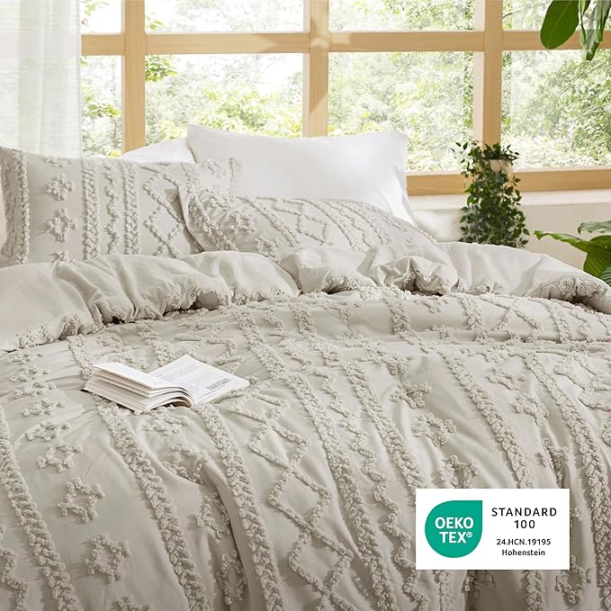 Bedsure Tufted Boho Comforter Set Oversized Queen - Linen Boho Bed Set, GentleSoft™ 3 Pieces Farmhouse Shabby Chic Embroidery Bedding, Gifts for Woman, Soft Jacquard Comforter for All Seasons
