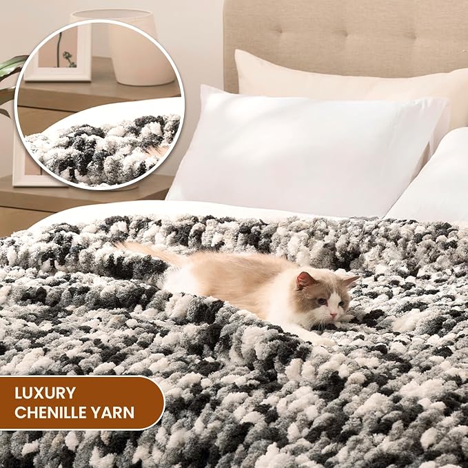 L'AGRATY Chunky Knit Throw Blanket - Image 3