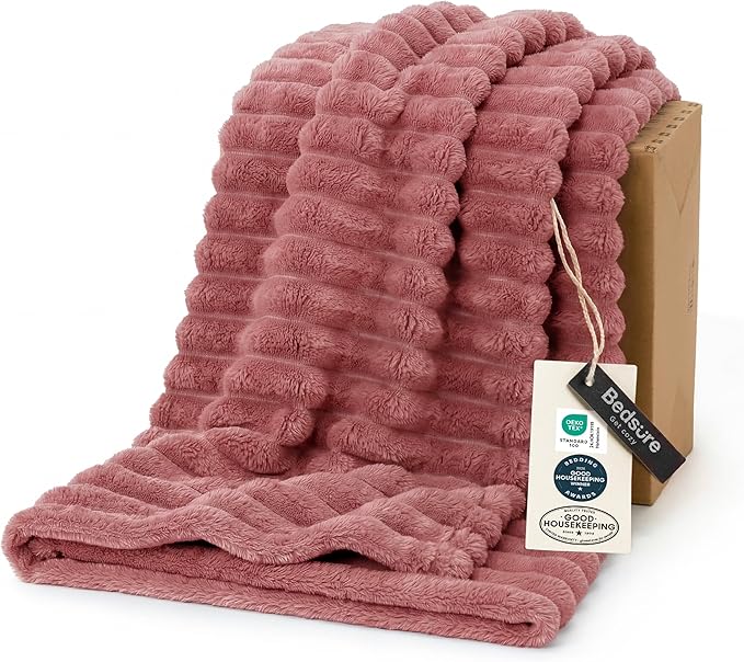 Bedsure Soft Twin XL Blanket for Bed Dorm Dusty Pink 66"x90" | Birthday Gifts by Unknown