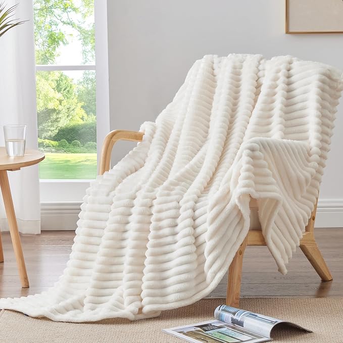 BEDELITE Ribbed Fleece Throw Blanket - Image 2