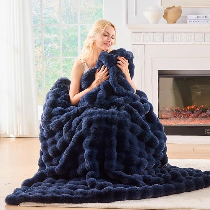 BENVWE Fluffy Faux Fur Throw Blanket - Image 8