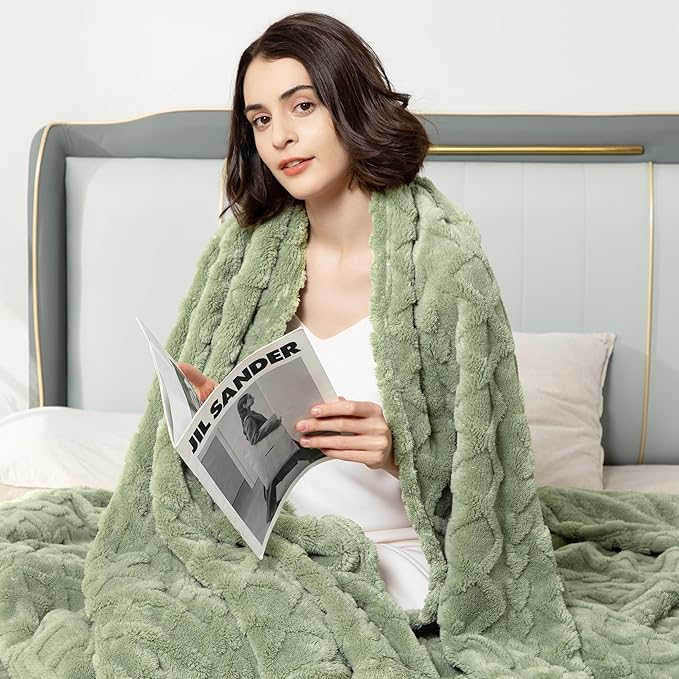 Aganear Fleece Throw Blanket for Bed Couch 90"x108" Sage Green | Lightweight - Image 6